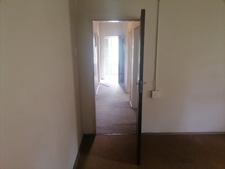 4 Bedroom Property for Sale in Leeudoringstad North West